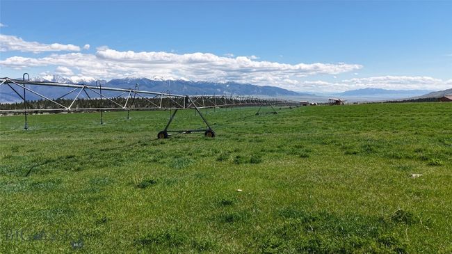 5845 Dry Creek Ranch Rd, House other with 3 bedrooms, 3 bathrooms and null parking in Whitehall MT | Image 13