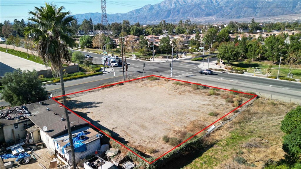 Commercial Lease in Rancho Cucamonga