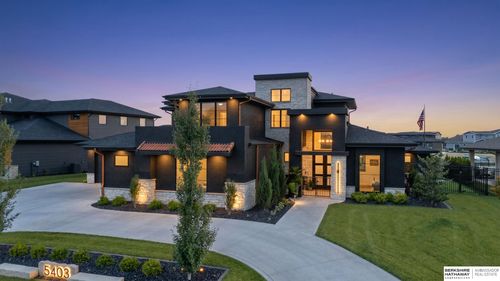 5403 N 292nd Cir, Valley, NE, 68064-5248 | Card Image