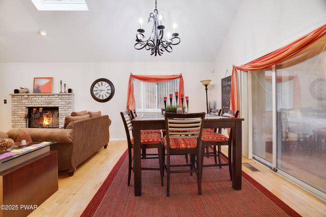 14- Dining Room | Image 14