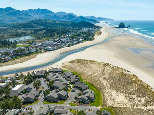 353 N Breaker Point Dr, Cannon Beach, OR, 97110 | Card Image