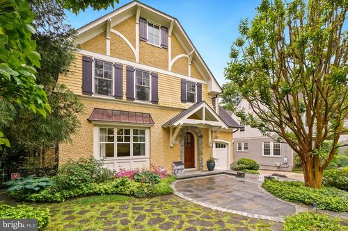 4004 Underwood St, CHEVY CHASE, MD, 20815-5028 | Card Image