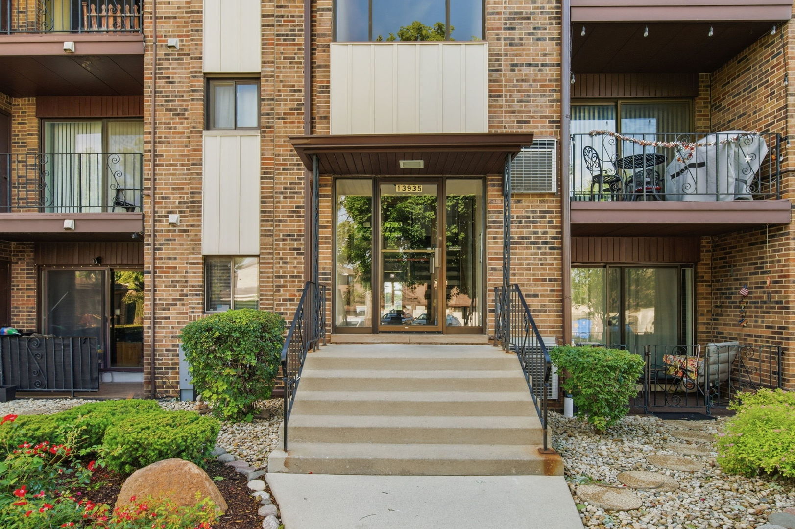 Residential in Crestwood 4