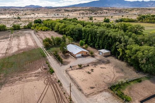 6 Archibeque Dr, Algodones, NM, 87001-8063 | Card Image