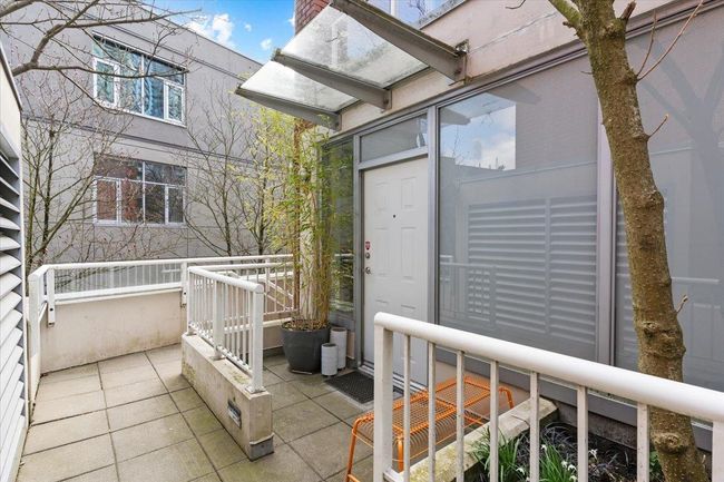 37 Keefer Place, Townhouse with 1 bedrooms, 1 bathrooms and 1 parking in Vancouver BC | Image 19
