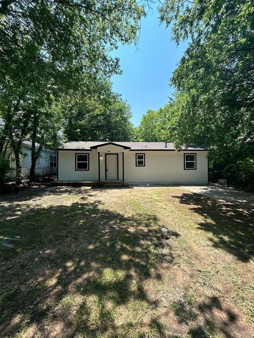 614 Star St, Denison, TX, 75020-7917 | Card Image