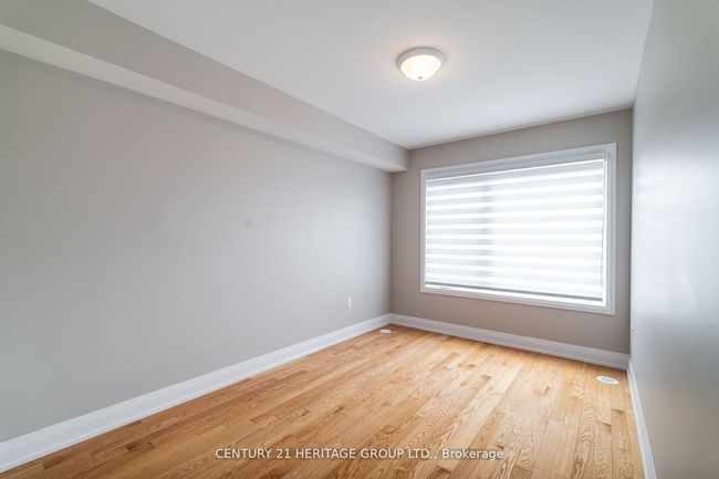 18 Moneypenny Pl, House attached with 4 bedrooms, 3 bathrooms and 1 parking in Vaughan ON | Image 25