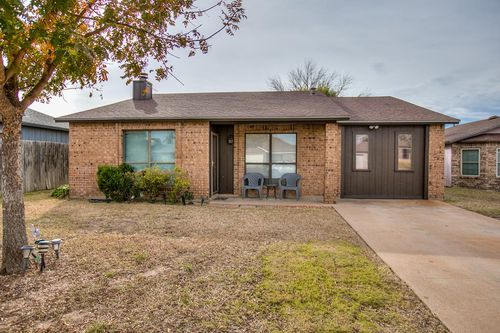 3321 Ridgemar Dr, San Angelo, TX, 76903-2393 | Card Image