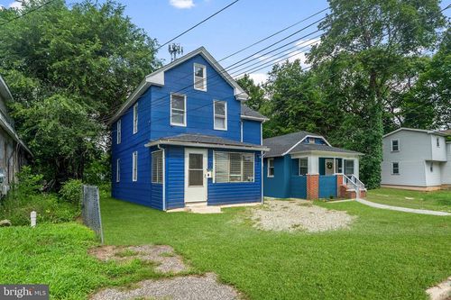 221 Oak St, Williamstown, NJ, 08094-1740 | Card Image