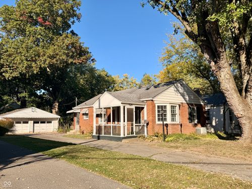 1524 E 54th St, Indianapolis, IN, 46220-3303 | Card Image