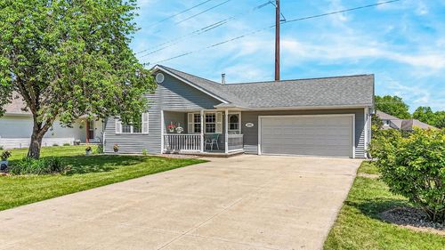 2209 High Meadows Lane, FOX CROSSING, WI, 54956 | Card Image