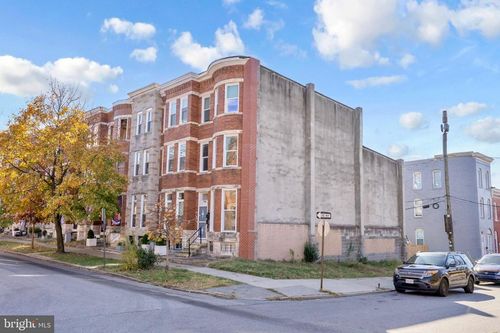 2920 Parkwood Ave, BALTIMORE, MD, 21217-1926 | Card Image