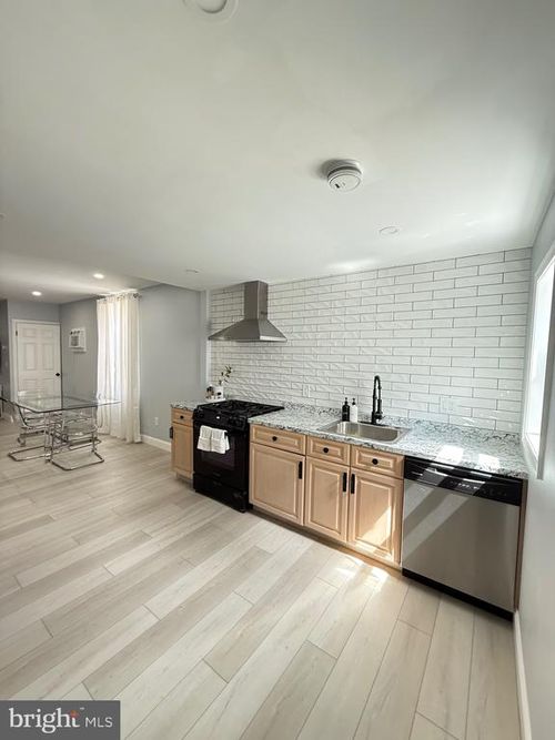 2301 Herkimer St, BALTIMORE, MD, 21230-1312 | Card Image