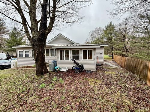 16 Catherine St, Star Lake, NY, 13690-3115 | Card Image