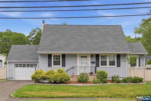 124 Rivervale Rd, River Vale, NJ, 07675-6248 | Card Image