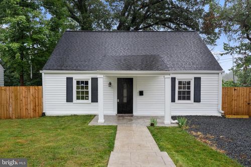 2316 Fort Dr, ALEXANDRIA, VA, 22303-2002 | Card Image