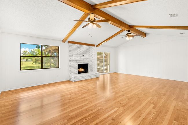 Living area | Image 5
