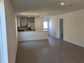 Residential Lease in Conroe 4