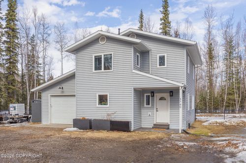 3760 Helensdale Ave, North Pole, AK, 99705-6564 | Card Image