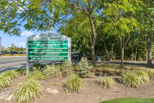 h-510 Main St, Islip, NY, 11751-3518 | Card Image