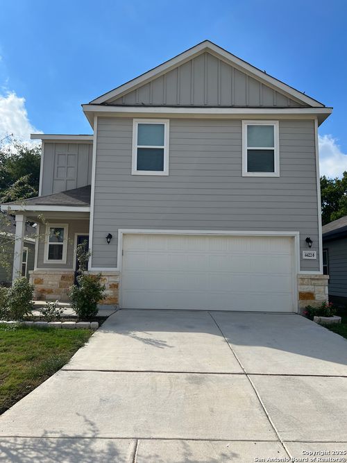 apt-8-4422 Chandler Rd, San Antonio, TX, 78222-4491 | Card Image