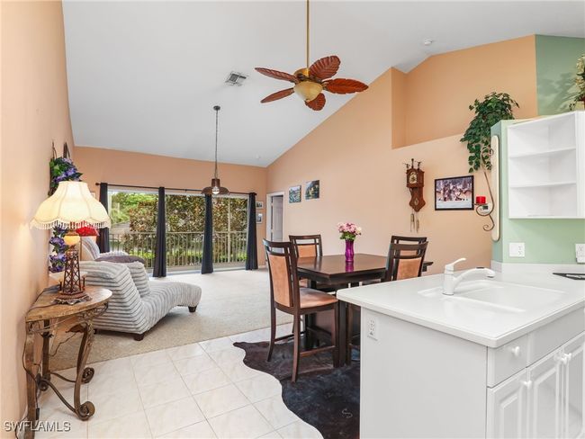 APT-202 - 1170 Partridge Ln, Condo with 2 bedrooms, 2 bathrooms and null parking in NAPLES FL | Image 8