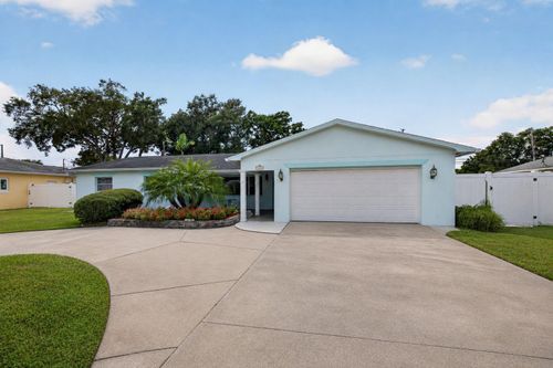 2772 64th St N, ST PETERSBURG, FL, 33710-3245 | Card Image