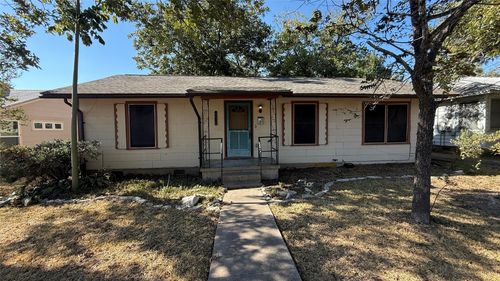 4412 S 2nd St, Austin, TX, 78745-1912 | Card Image