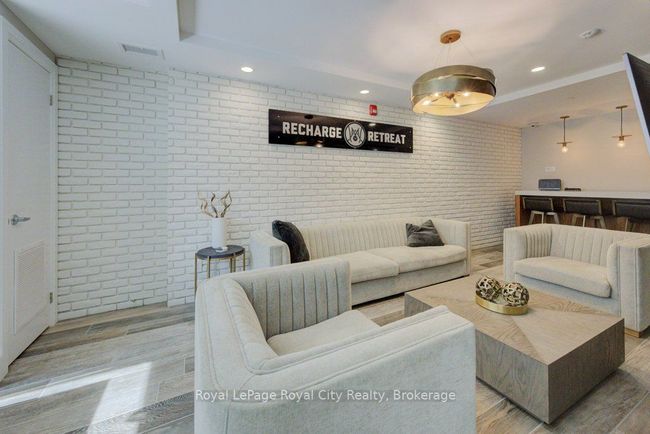 210 - 73 Arthur St S, Condo with 1 bedrooms, 1 bathrooms and null parking in Guelph ON | Image 26