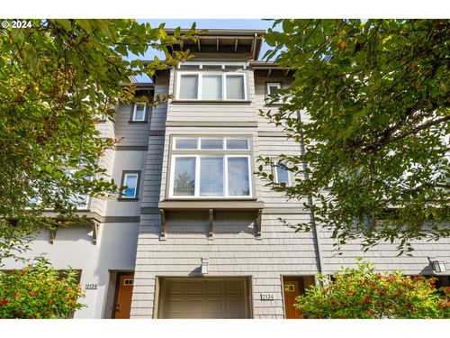 2136 Nw Cedar View Ln, Portland, OR, 97229 | Card Image