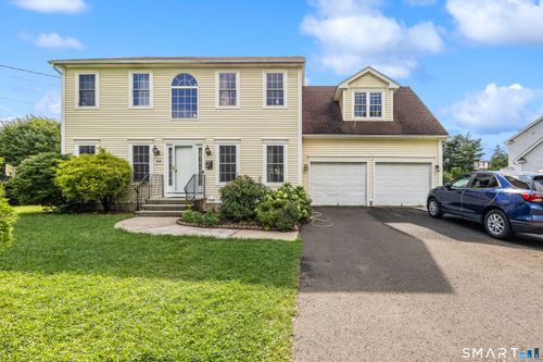 48 Chatfield Dr, West Hartford, CT, 06110-2800 | Card Image