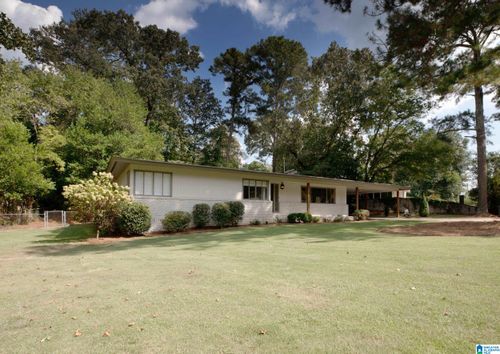 4473 Dolly Ridge Rd, Vestavia, AL, 35243-4178 | Card Image