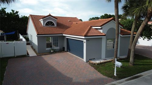 10180-10180 Fanfare Dr, Boca Raton, FL, 33428-4268 | Card Image