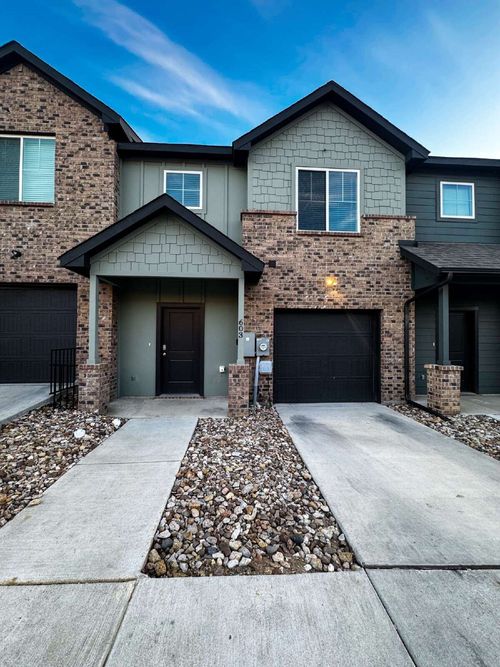 603 Briarwood Dr, Forest Hill, TX, 76140-2207 | Card Image