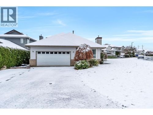 1372 Oxford St, Coquitlam, BC, V3E3G4 | Card Image