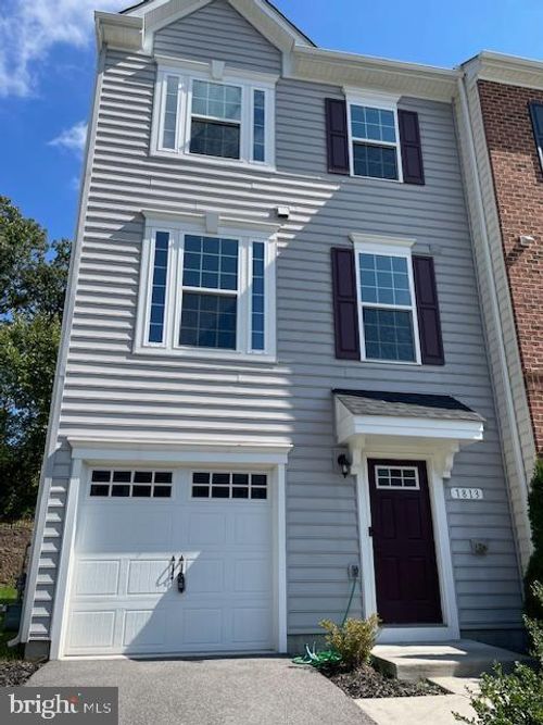 1813 Wind Gate Rd, HALETHORPE, MD, 21227-2577 | Card Image