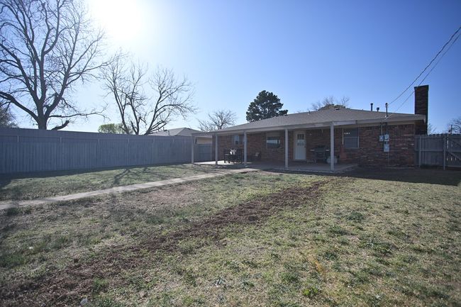 3405 44 Th St, House other with 3 bedrooms, 2 bathrooms and 2 parking in Snyder TX | Image 32