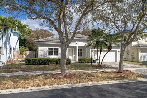 2875 Ne 4th St, Homestead, FL, 33033-7090 | Card Image
