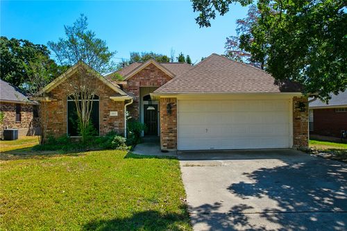 2817 Brandywine Cir, Bryan, TX, 77807-4803 | Card Image