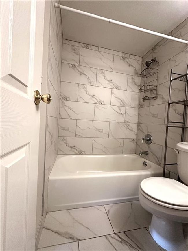 APT-1318 - 1501 Clairmont Rd, Condo with 1 bedrooms, 1 bathrooms and 1 parking in Decatur GA | Image 11