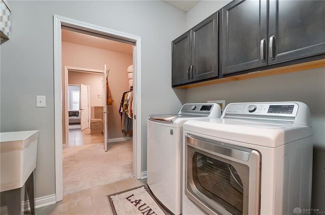 539 Bellasera Dr, House other with 3 bedrooms, 3 bathrooms and null parking in Sugarcreek Township OH | Image 64