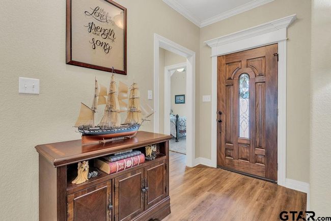 1216 Cobblestone Ct, House other with 3 bedrooms, 2 bathrooms and null parking in Carthage TX | Image 5