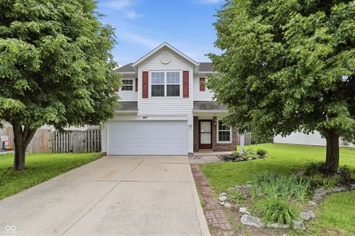 2605 Bristlecone Dr, Indianapolis, IN, 46217-8727 | Card Image