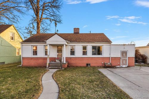 21520 Harper Lake Ave, Saint Clair Shores, MI, 48080-1426 | Card Image