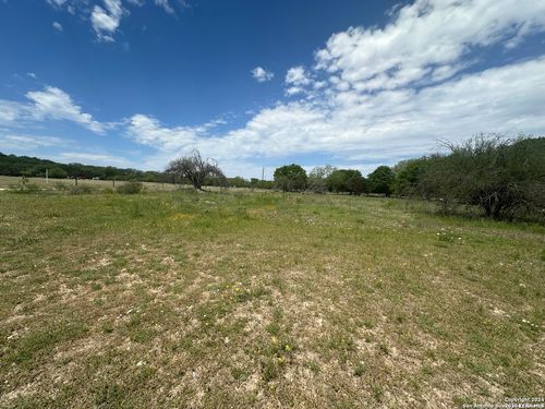 201 Maple St, Bandera, TX, 78003 | Card Image