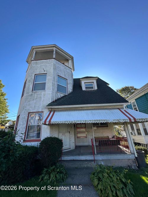 832 Green Ridge St, Scranton, PA, 18509-1908 | Card Image