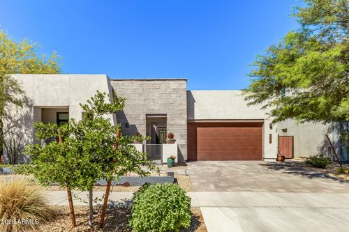9440 S 10th Way, Phoenix, AZ, 85042-7890 | Card Image
