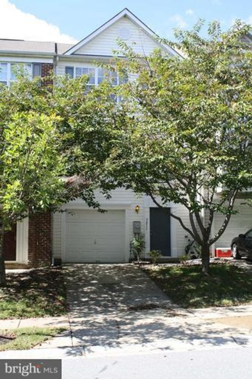 3211 Halcyon Ct, ELLICOTT CITY, MD, 21043-3379 | Card Image