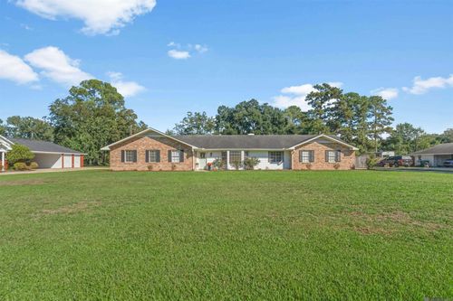5824 Fennwood Dr, Zachary, LA, 70791-2448 | Card Image