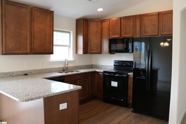 715 Corley Way, House other with 3 bedrooms, 2 bathrooms and 2 parking in Greer SC | Image 9
